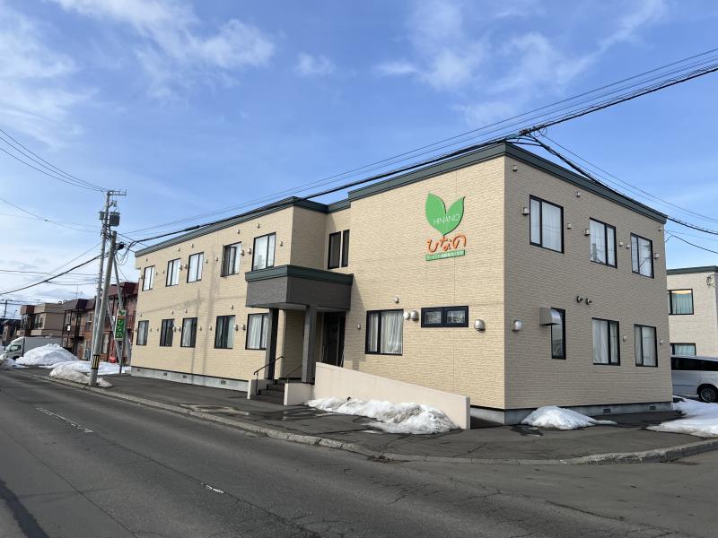 サービス付き高齢者向け住宅　ひなの