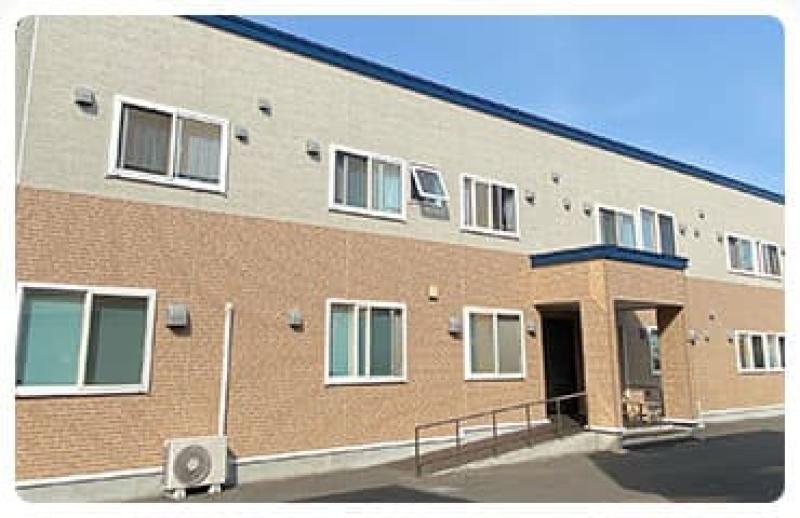 住宅型有料老人ホーム　あおいもみじ台南館