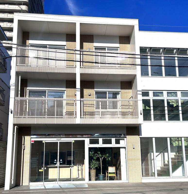 サービス付き高齢者向け住宅　ロータス山鼻邸