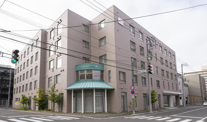 住宅型有料老人ホーム / サービス付き高齢者向け住宅　イリーゼ札幌中島公園